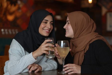 How Scam & Safety Concerns Shape Online Dating in the US