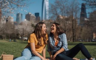 Texting Secrets That Make Women Want to Reply Instantly