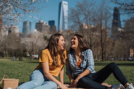 Texting Secrets That Make Women Want to Reply Instantly