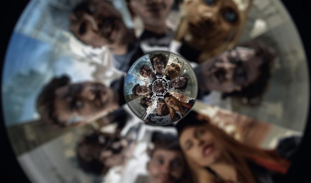 👉 Everything Changes When the Camera Turns On 🔎 The Impact of Video Chat on Perception