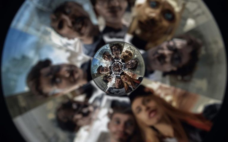 👉 Everything Changes When the Camera Turns On 🔎 The Impact of Video Chat on Perception