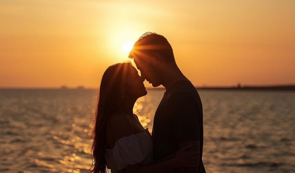 Os apps de namoro inflacionam o ego?